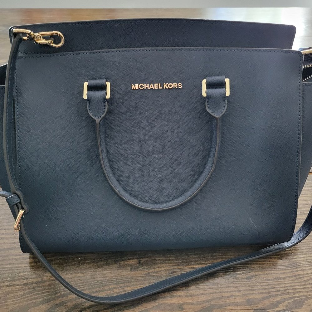 Michael Kors Navy Selma Saffiano Leather Medium Satchel Crossbody Purse Handbag